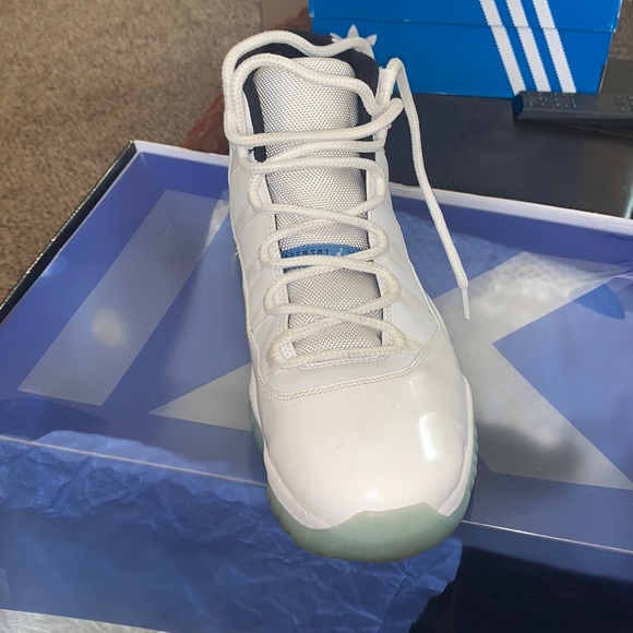 Air Jordan 11 Retro “Legend Blue” 2014 - Picture 3 of 5